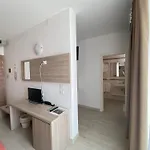 Kennedy Отель 3*