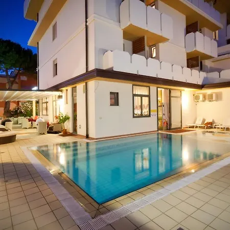 Kennedy فندق بيبيوني