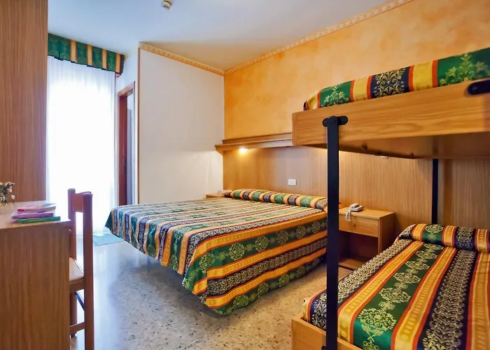 Kennedy بيبيوني